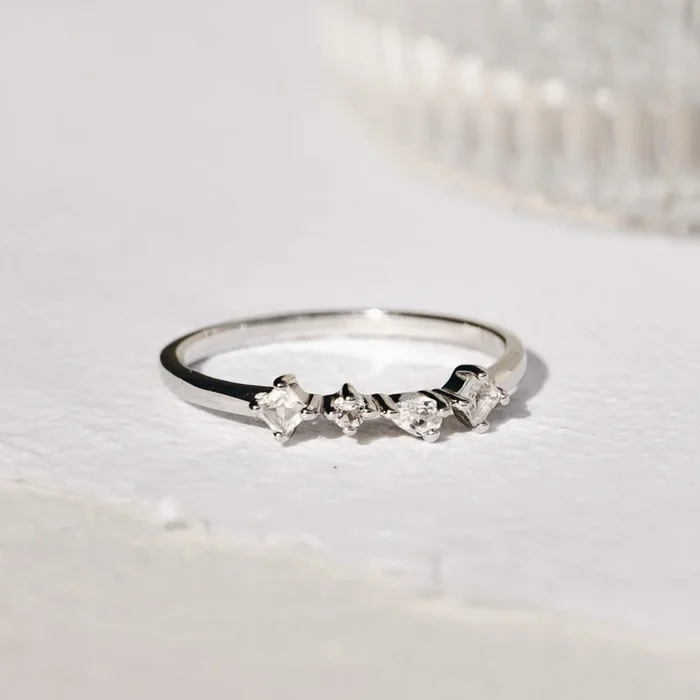 White Topaz Silver Ring – Ilse