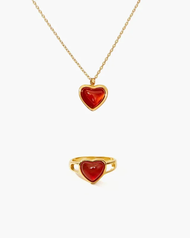 Zestaw: naszyjnik i pierścionek Carnelian Heart